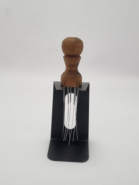 نیدل چوبی سوزنی